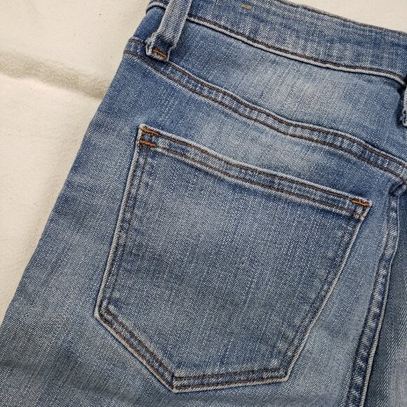 Madewell 9" High-Rise Skinny Jeans: Destructed-Hem Edition Size 26 Distressed - Picture 11 of 16